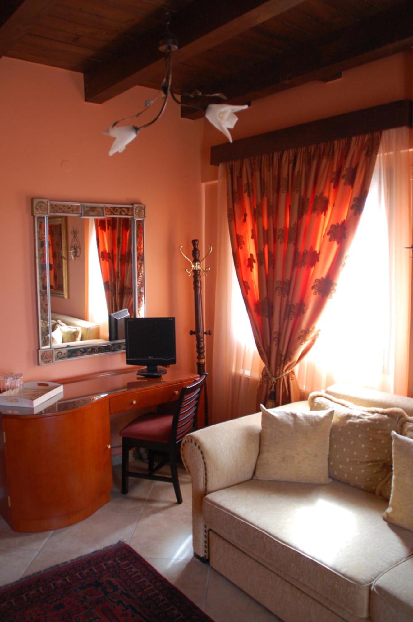 Ipsivaton Mountain Resort Moucha Room photo
